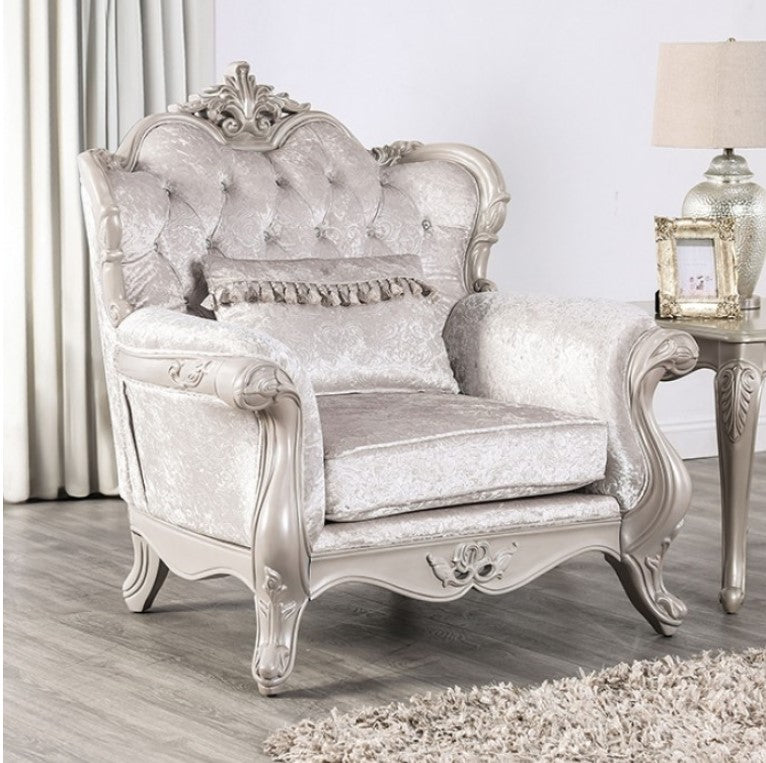 Darian Diamond Tufted Traditional Style Chair Off White Decorative armchair with intricate carvings in a room setting