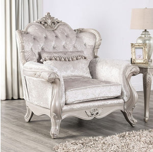 Darian Diamond Tufted Traditional Style Chair Off White Decorative armchair with intricate carvings in a room setting
