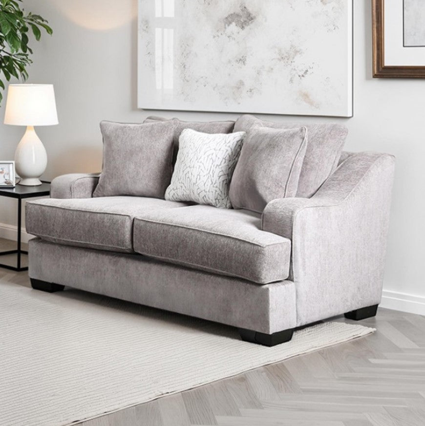 Mika Oversized Transitional Style Loveseat