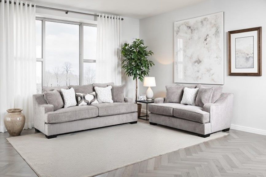 Mika Oversized Transitional Style Loveseat